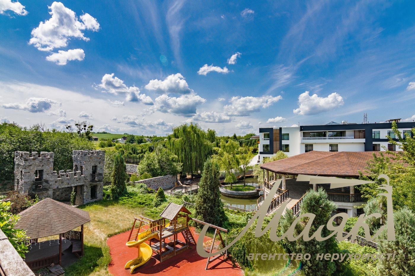 Оренда будівлі 3500м2 у с. с. Красне Перше, поруч із м. Обухів