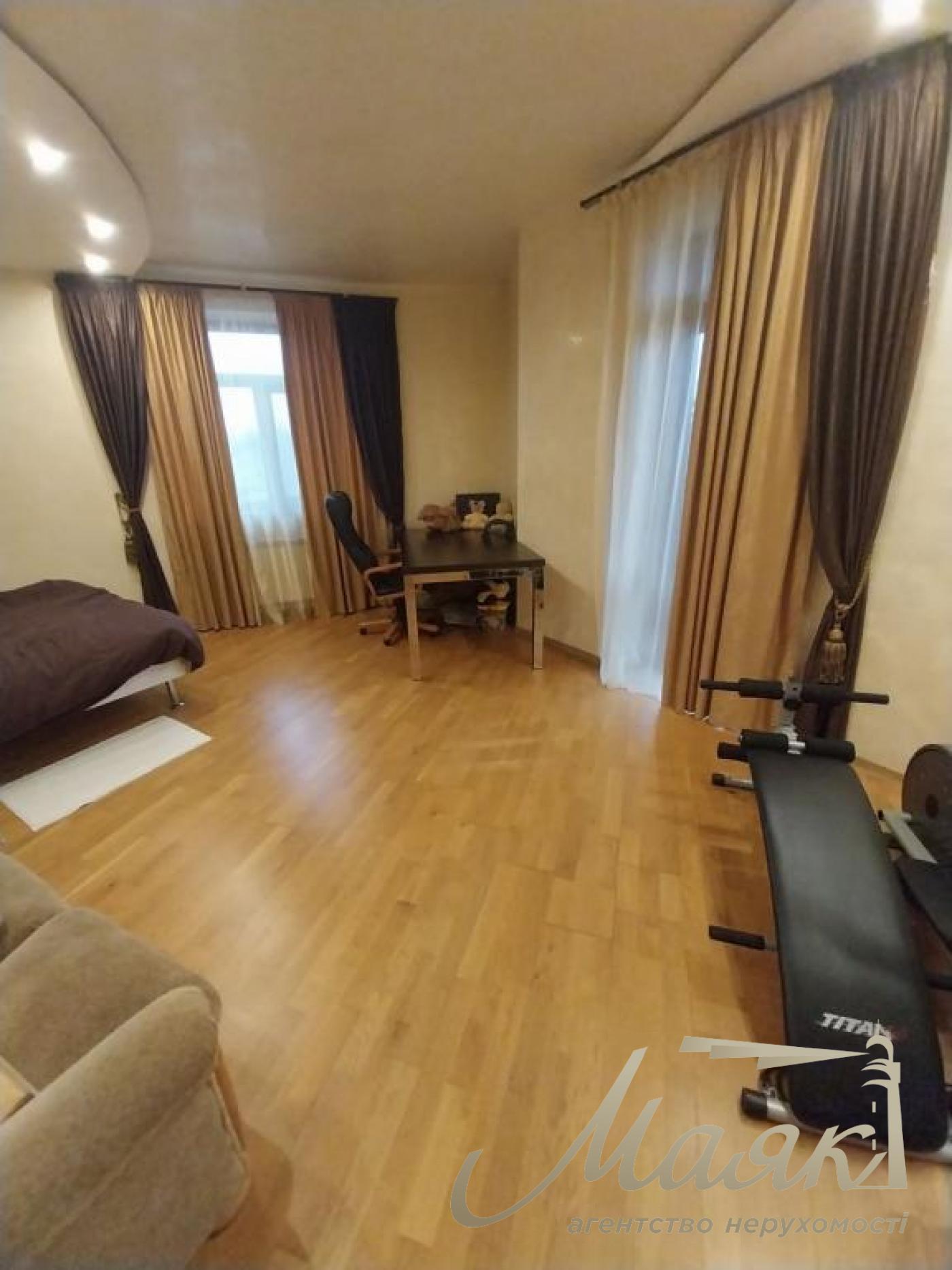 Продаж будинку 262м2 з меблями і терасою, в с.Чапаєвка/Віта-Литовська, Київ