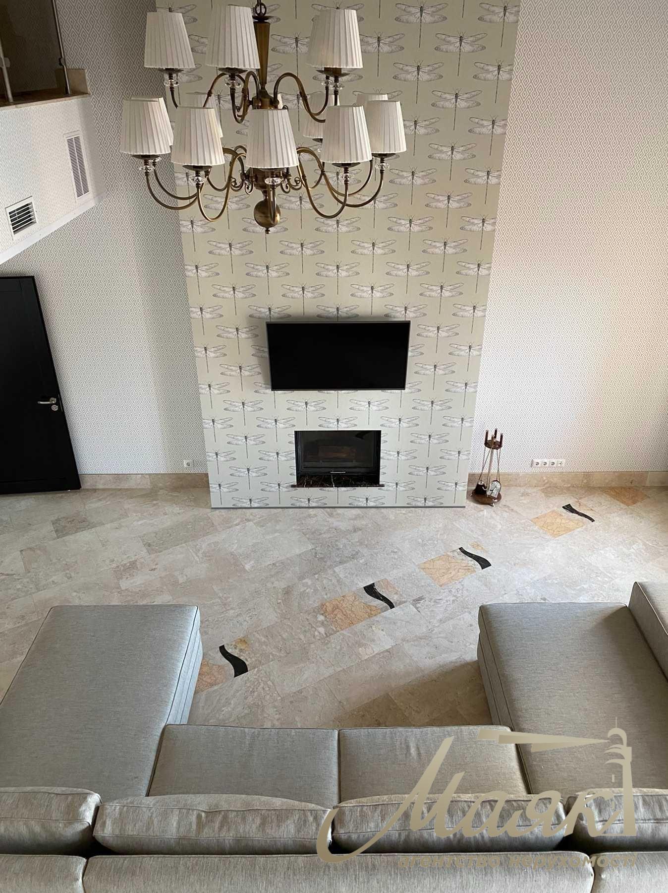 Sale three-level panoramic penthouse 327m2 in Obolonskyi Lipki, Ivasiuk Avenue, Obolon