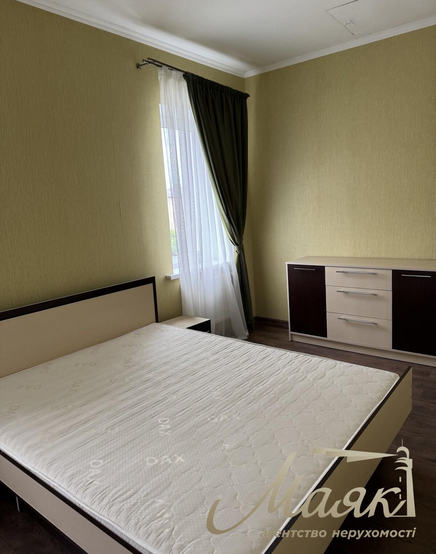 Оренда будинку 310м2 у селі Ходосівка