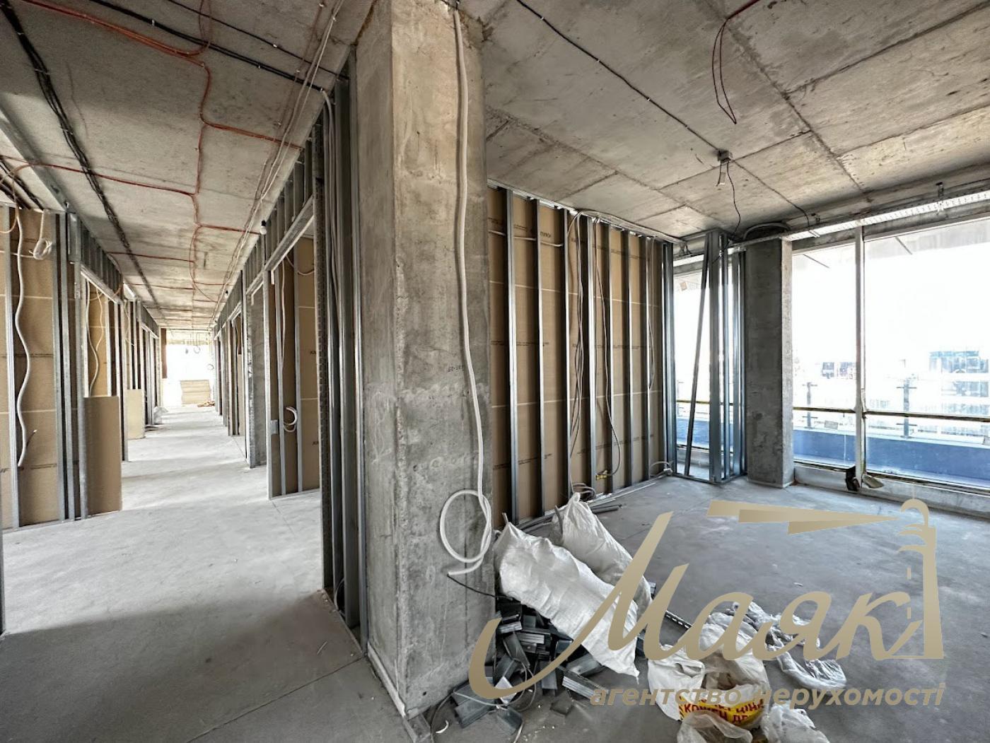 Rent condominium 4200М2 in BC Trinity, 1 Tovarna str., Pechersk