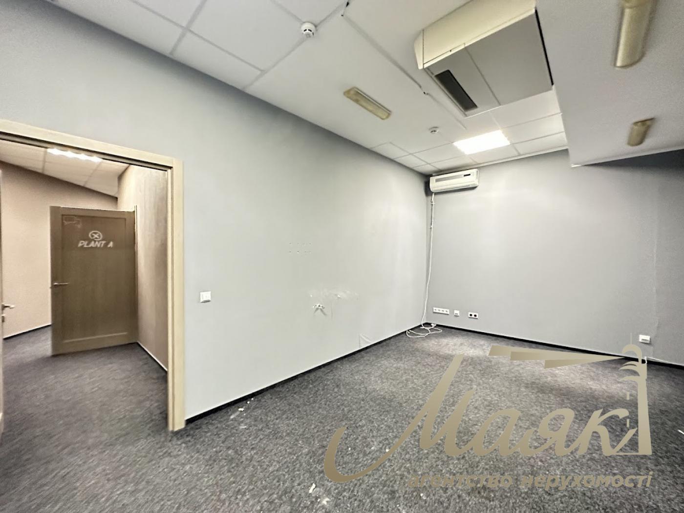 Аренда офиса 980м2 в БЦ Карнеги, Кловский спуск 7, Печерский район.