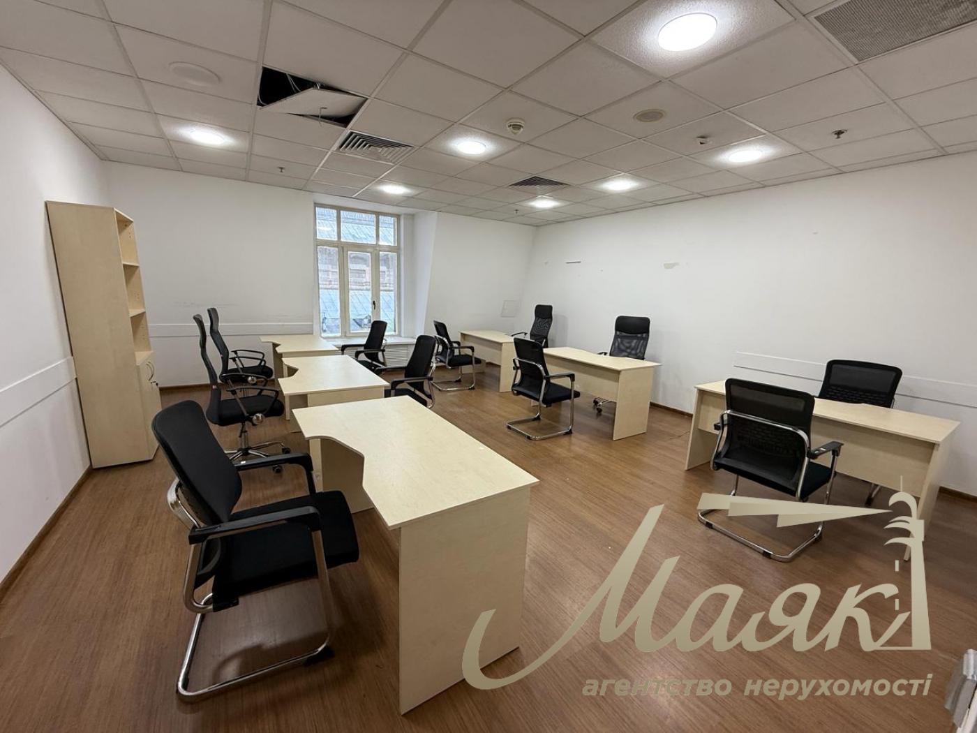 Аренда офиса 223 м²  ул. Большая Васильковская, Киев