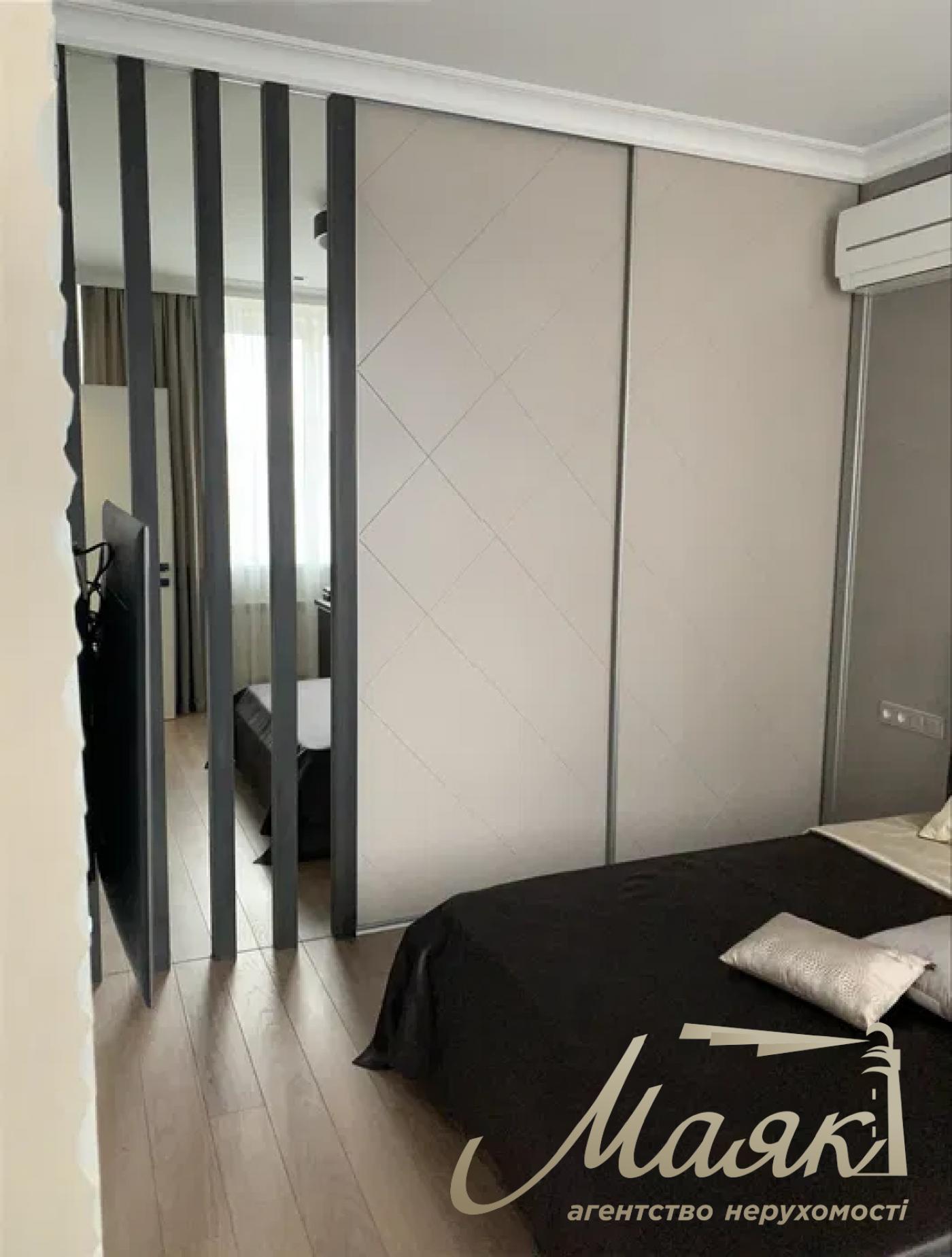 Оренда 3-кімнатної квартири ЖК Royal Tower, вул. Саксаганського