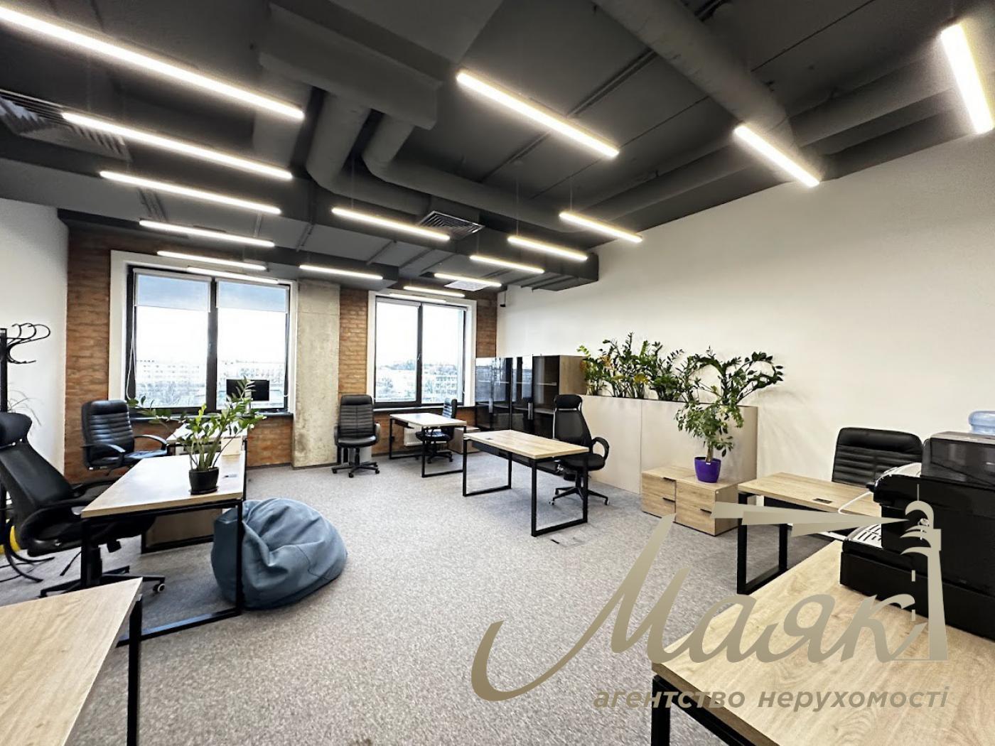Оренда приміщення 2290м2 по вул.Гарматна 4, Шевченківський район.