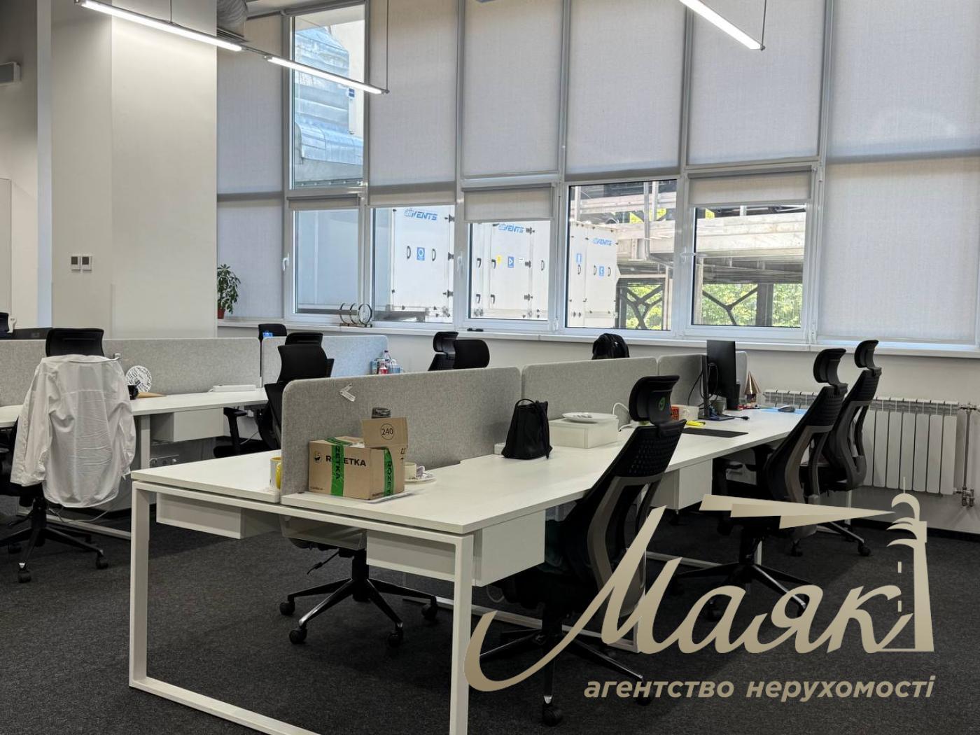Оренда офісу 410 м2 в БЦ з ремонтом Олімпійська Центр