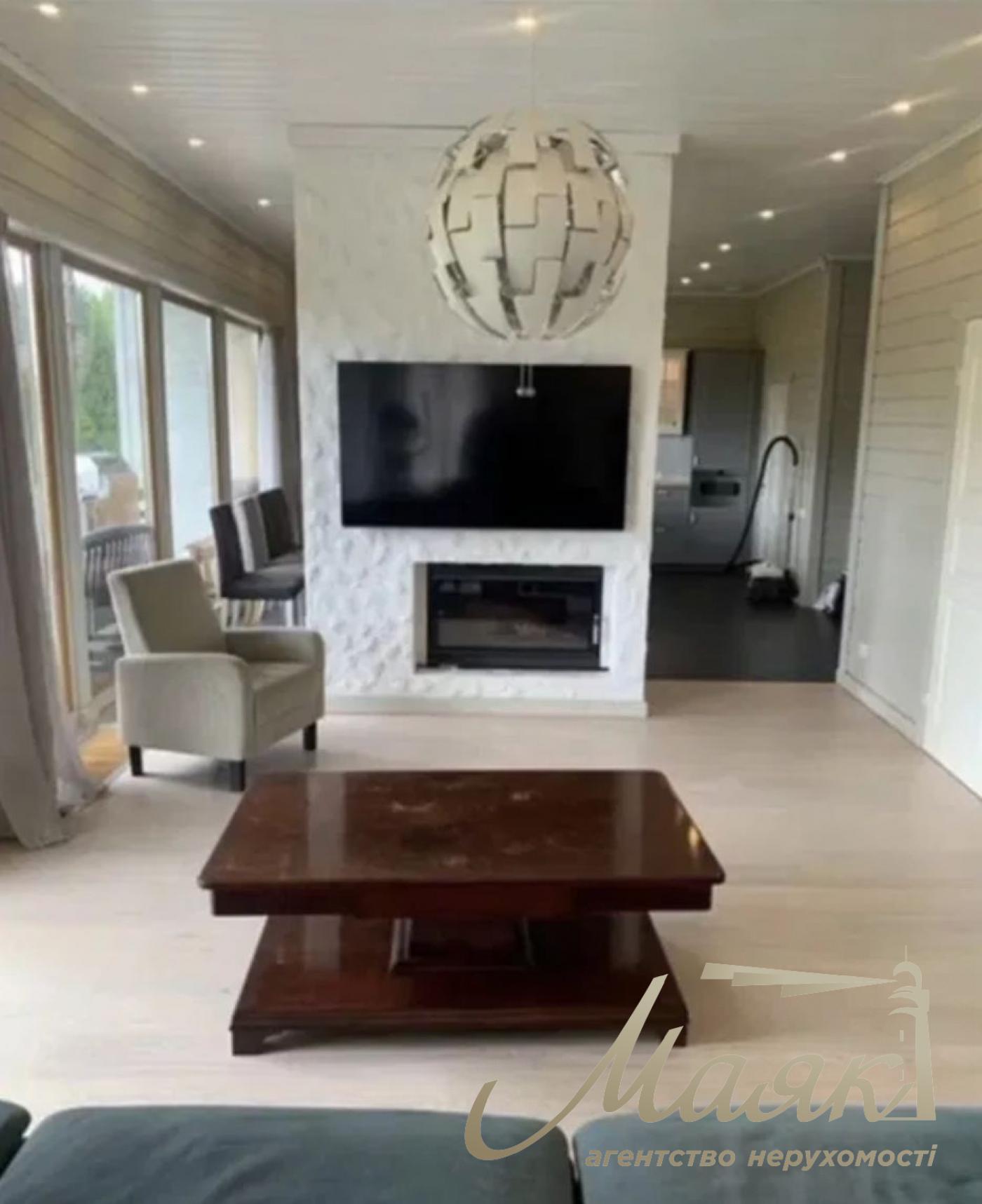 Оренда затишного будинку 280м2 з видом на озеро в Конча-Заспі, Хутір Мрігі.