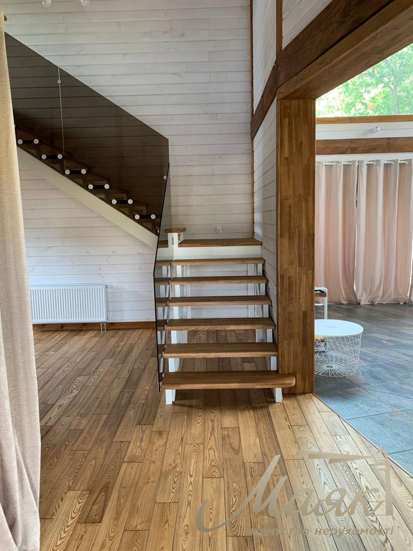 House for rent in Lesniki village near the prestigious Equides Club and Golf Club