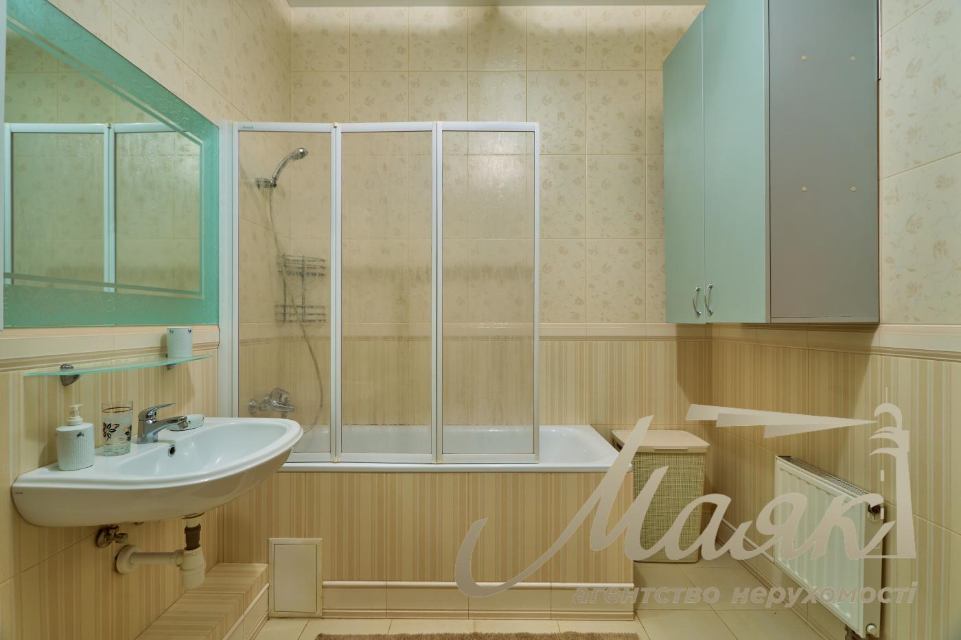 Rent 3-room apartment 142m2 on the street. Kudryavskoy, 13-19, Shevchenkovsky district, Kyiv