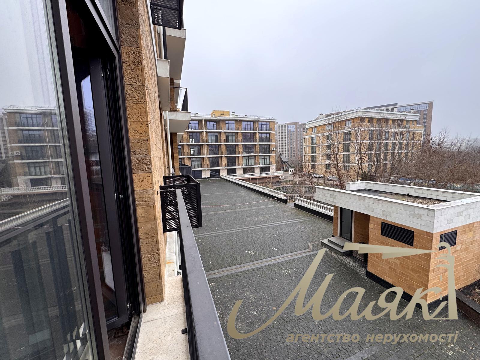 Продажа квартиры без ремонта 109 кв.м. в ЖК Liberty Residence