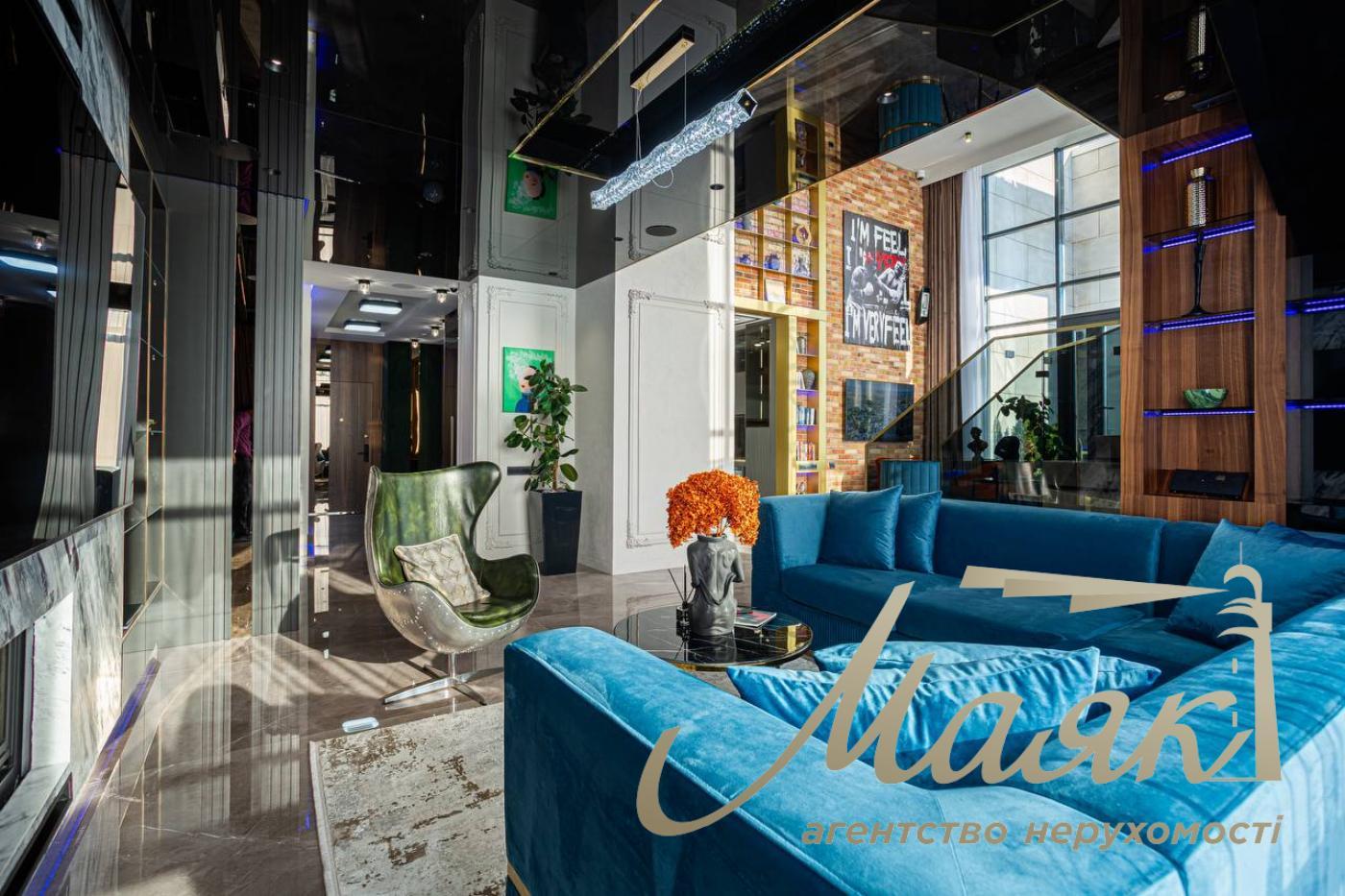 Продаж пентхауса 195 м² з терасою та дизайнерським ремонтом у ЖК Park Avenue VIP, Київ