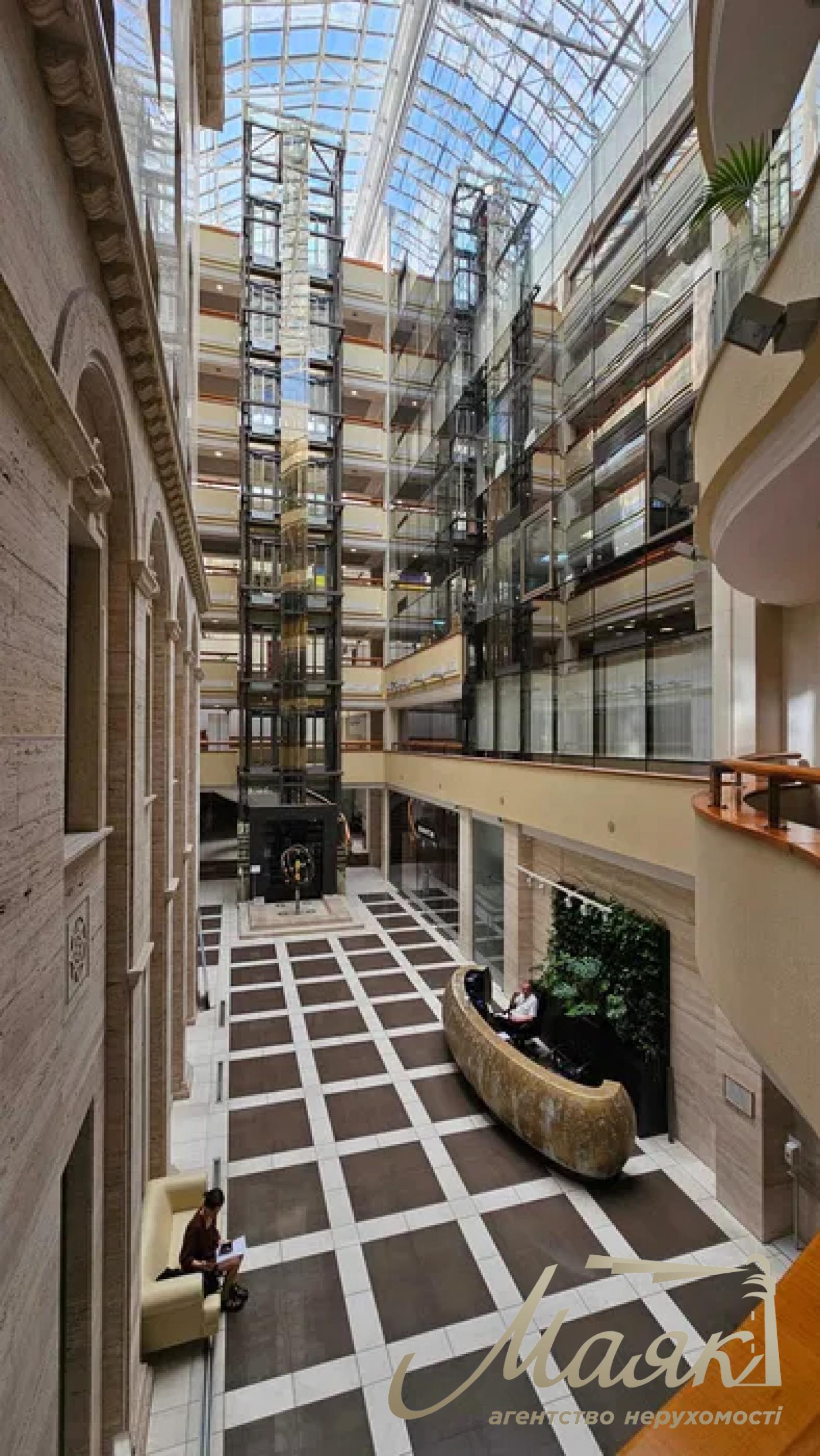 Аренда офиса 165 м.кв. БЦ Леонардо, Центр