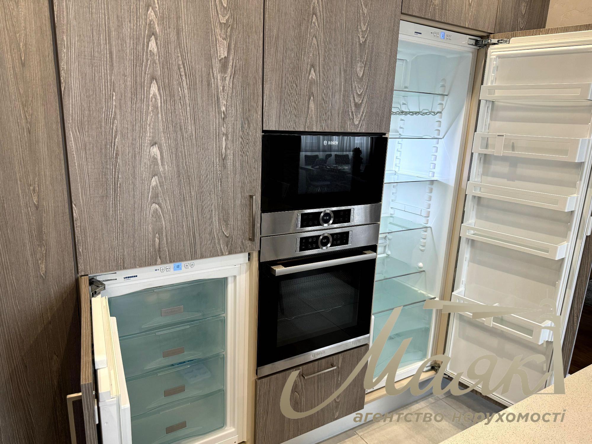 Продаж 4к квартири ЖК Молодіжний Квартал, вул. Чавдар, Осокорки