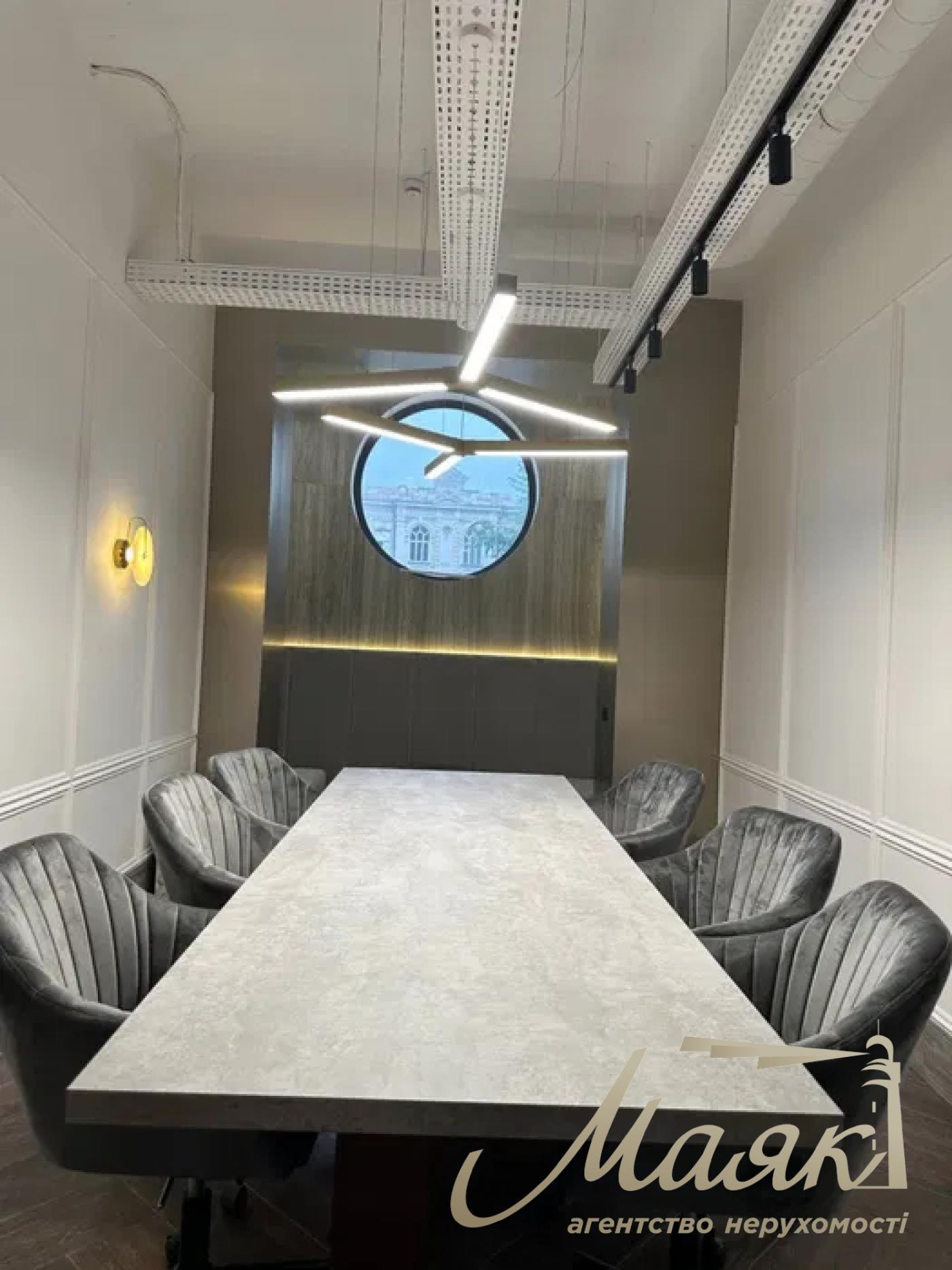 Продаж офісу ЖК Ярославів Град, вул. Бульварно-Кудрявська