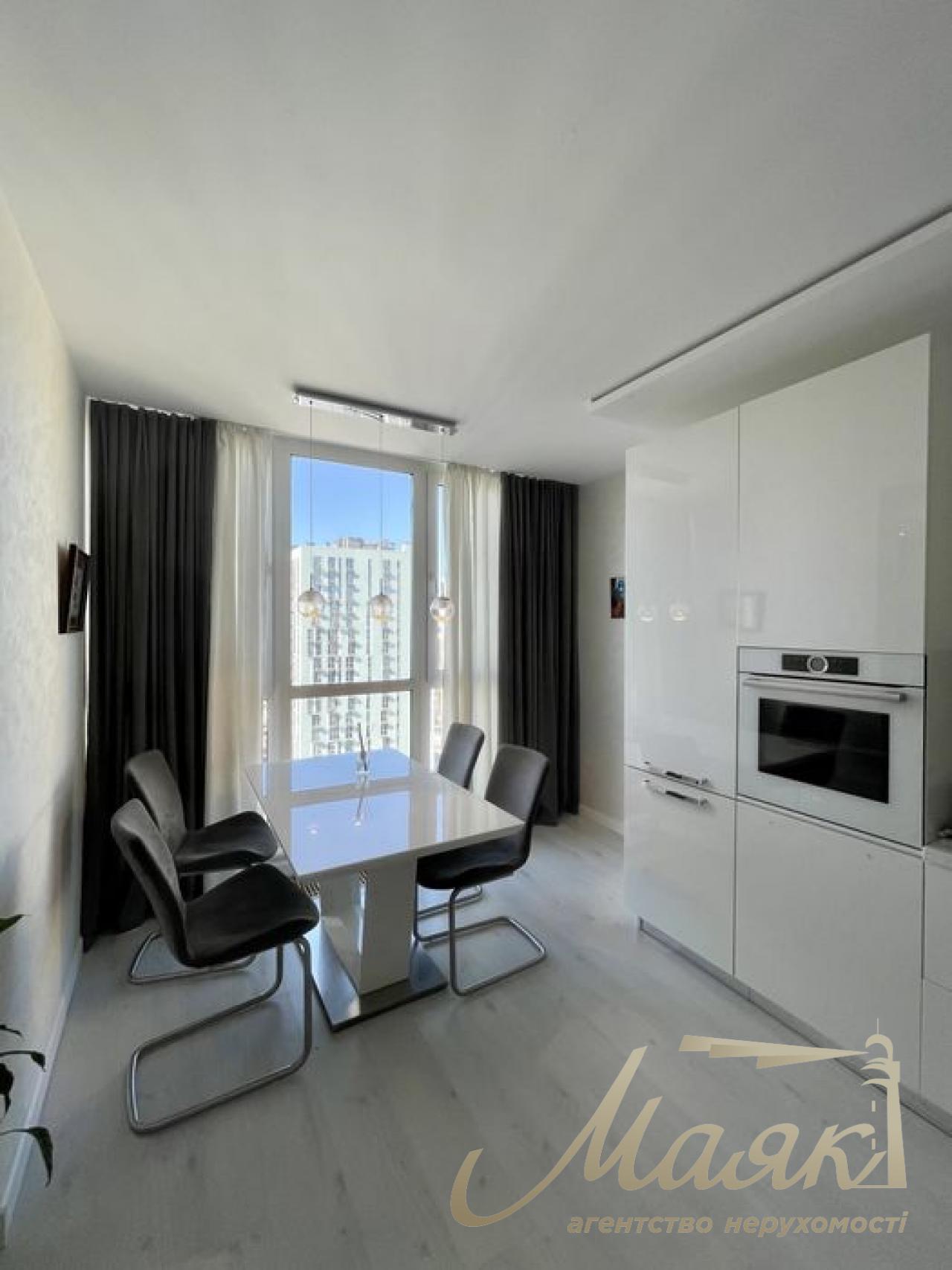 Продаж 3-к квартира ЖК Малахіт