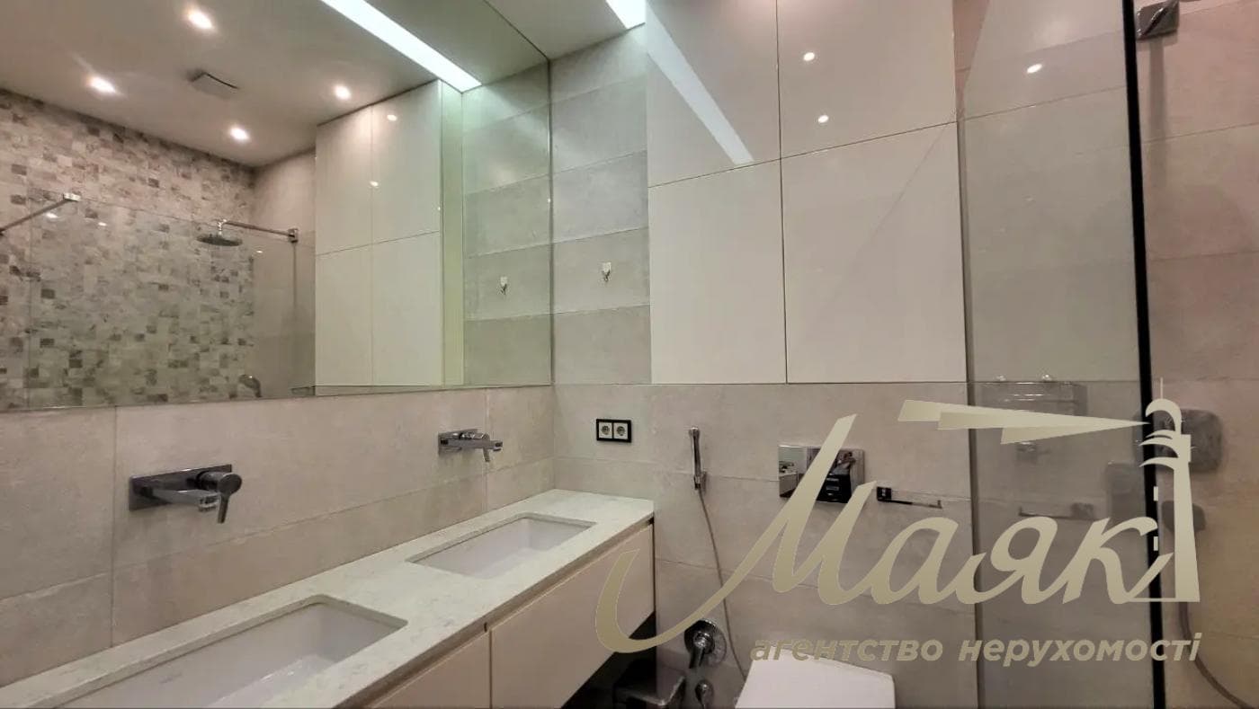 3-bedroom apartment for rent, 75 m², Aristocrat Residential Complex, Pechersk