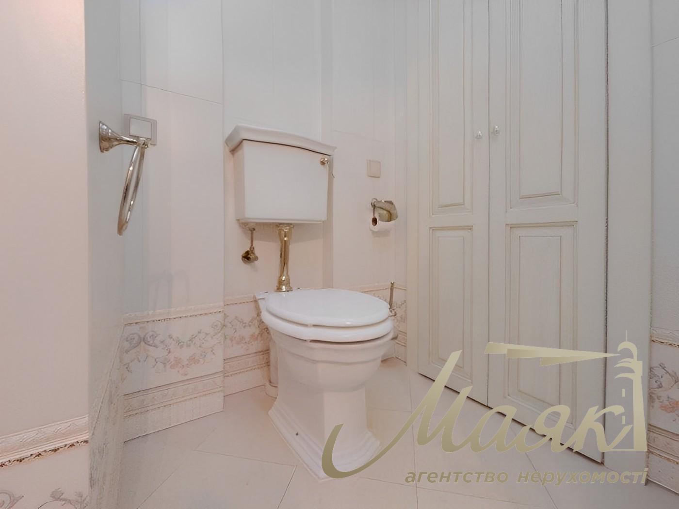 Rent of a 4-room apartment in an elite gated complex Lipskaya Bashnya, Pechersky district.