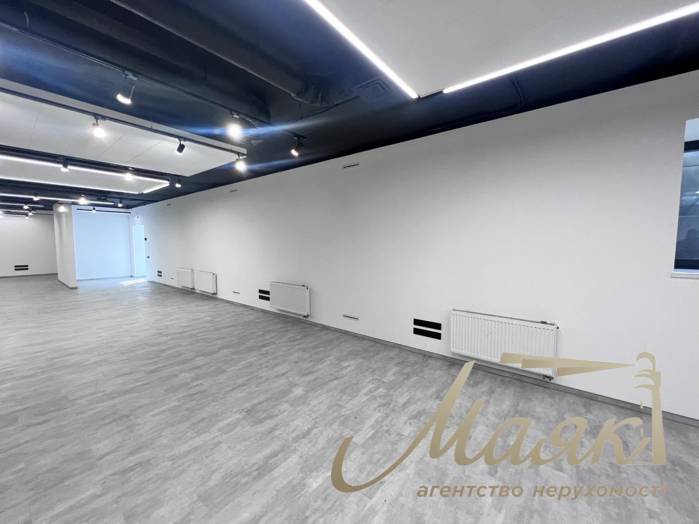 Аренда офисного помещения 500м2, БЦ Нивки Сити