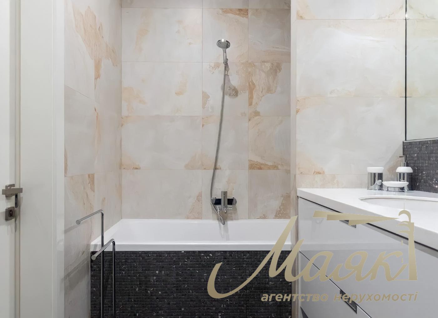 Продаж 2к квартири 84м2 у ЖК PecherSky, вул. Болсунівська 2