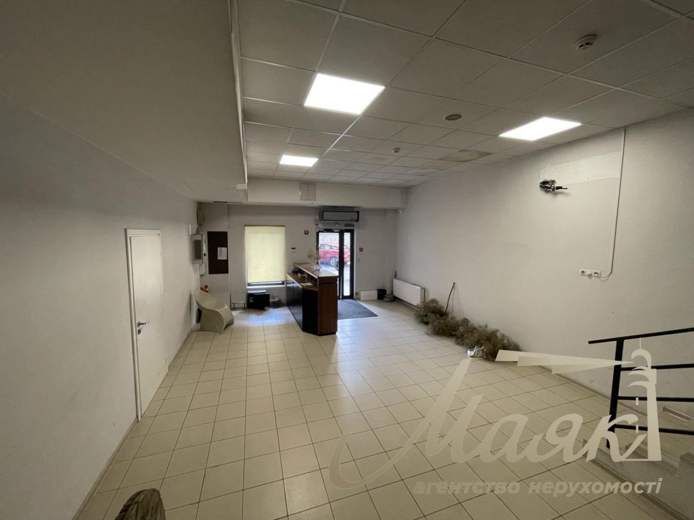 Rent of premises 130m2 with its own entrance in the center, Antonovich