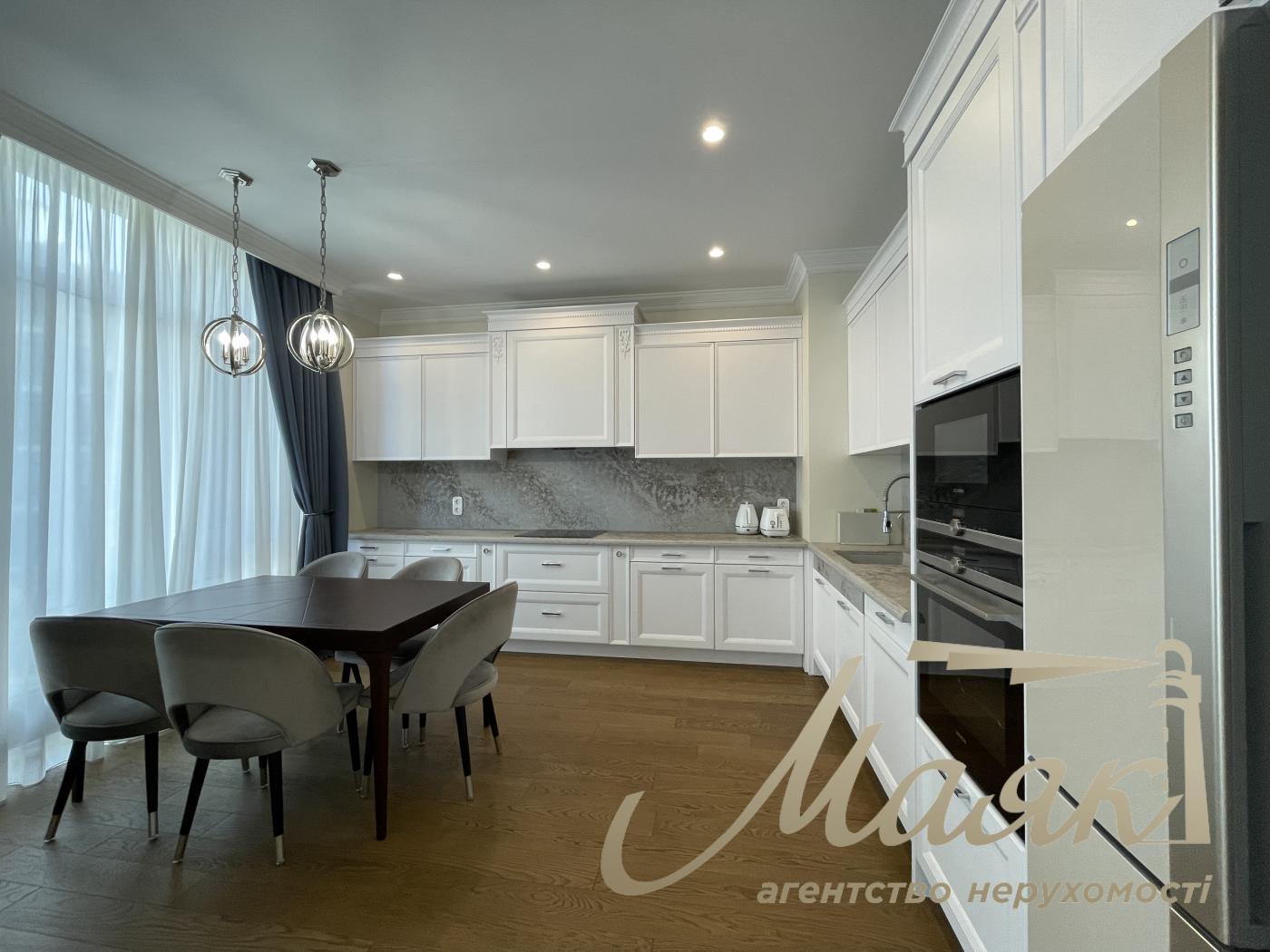 Аренда 3-х комнатной квартиры в ЖК Бульвар Фонтанов, Печерск