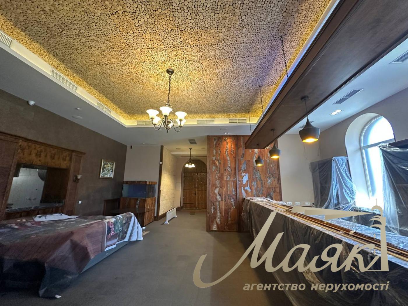 Rent of premises for a restaurant on Almazova St. 12, Pechersk