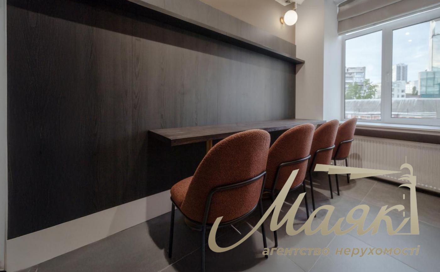 Продаж офісу вул. Богдана Хмельницького, Шевченківський р-н