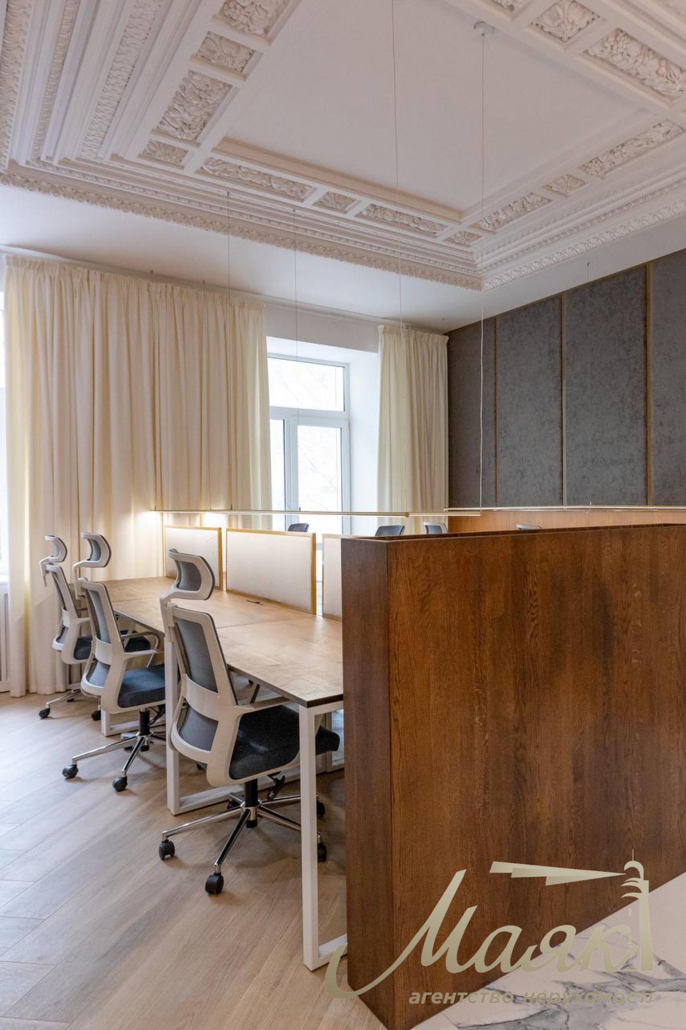 Оренда мебльованого офісу (62м2) вул. Липинського, 12