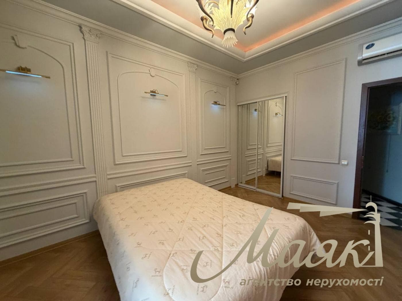 3-Bedroom Apartment for Rent in the Botanic Towers Residential Complex