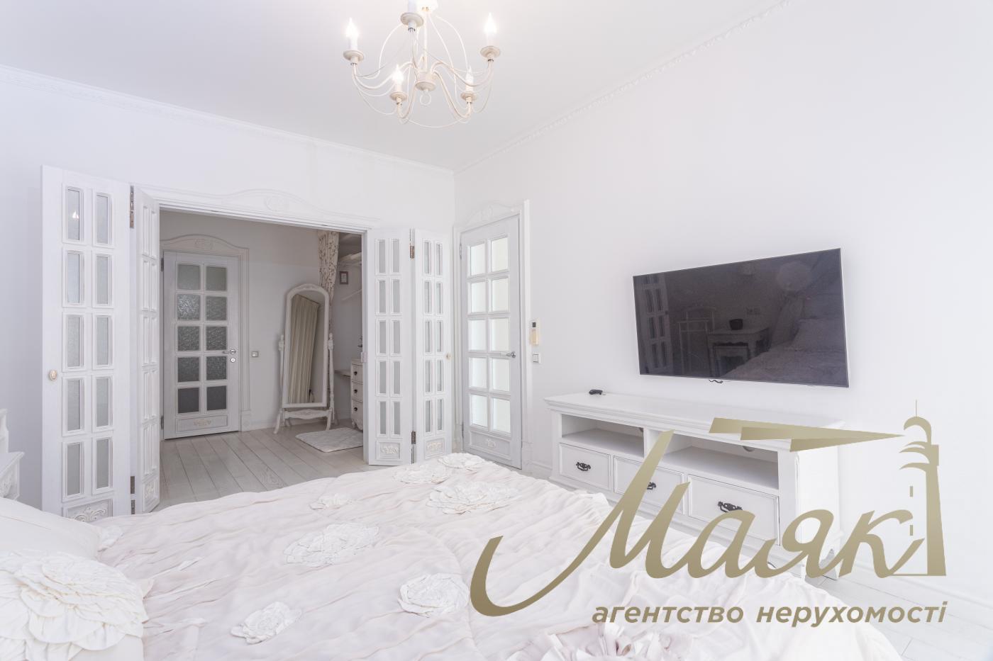 Продаж 3 кімнатної квартири в ЖК Park Avenue, пр-т Голосіївський