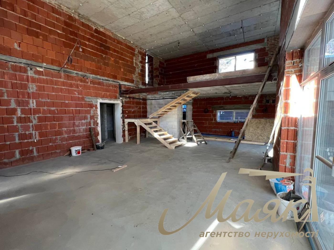 Sale of House in High-Tech Style, Vyshgorod