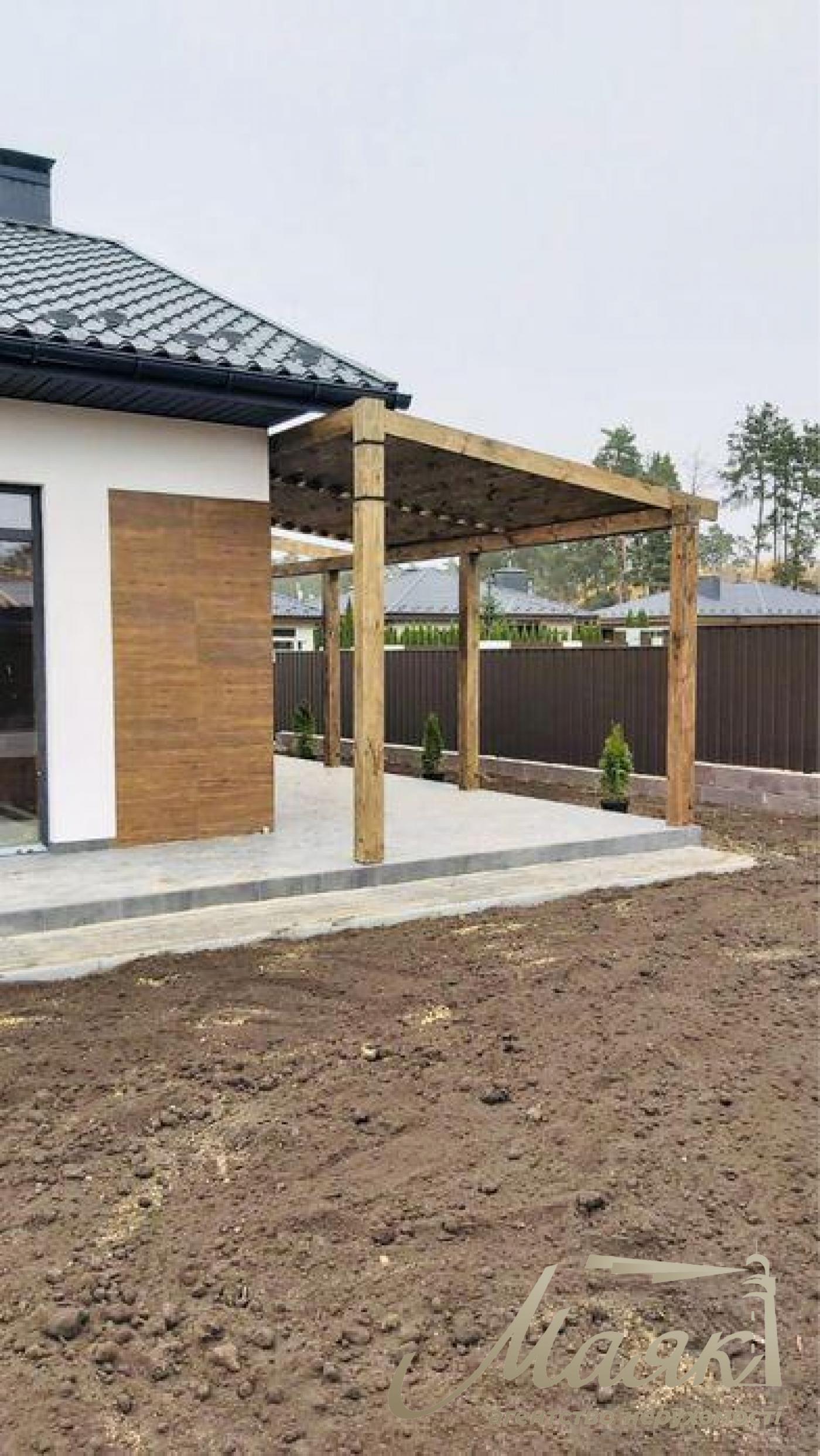 Продаж 1 пов. будинку 148 кв.м. Площа - 6 соток. Буча. У лісі.