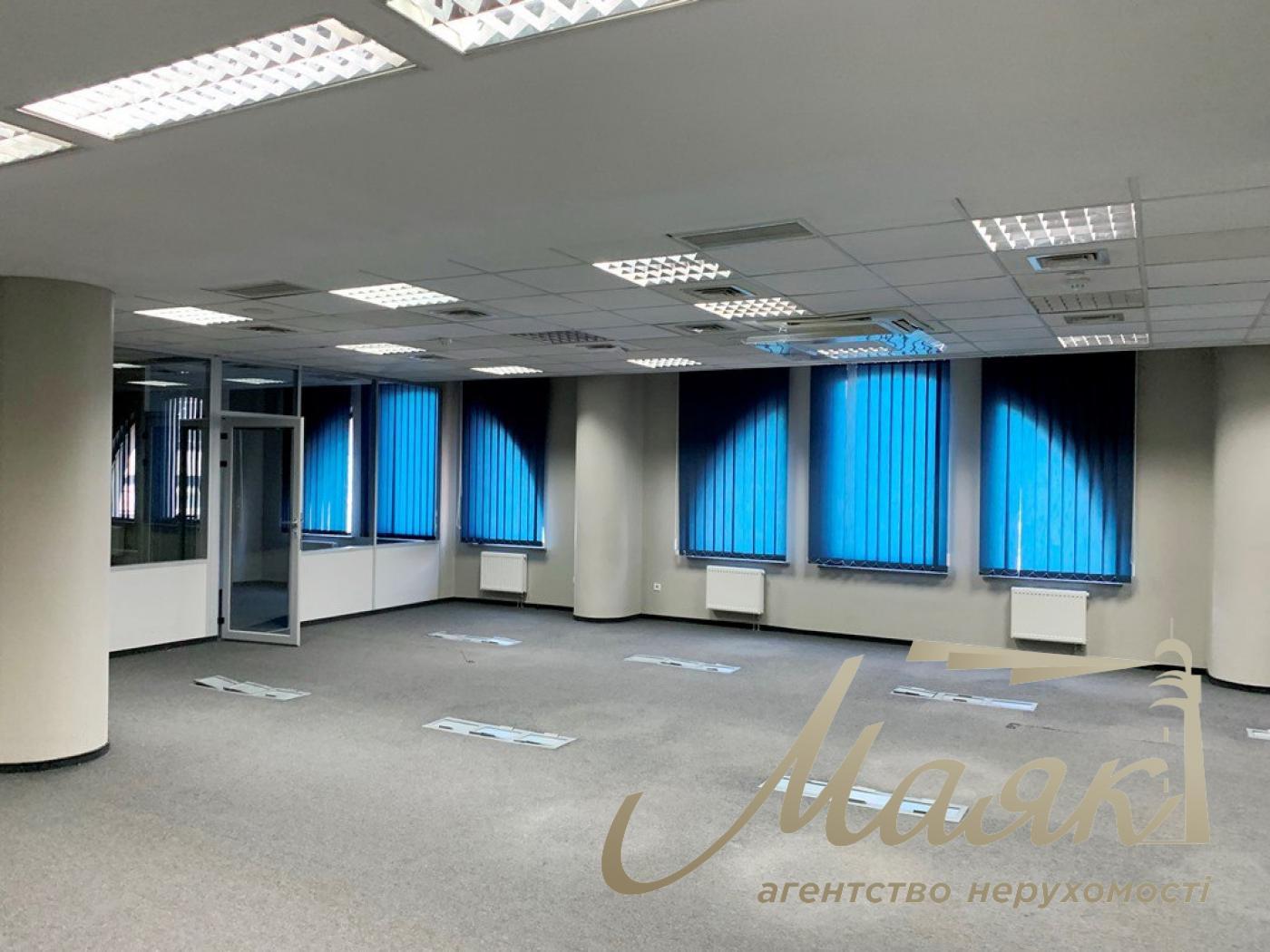 Аренда офиса с ремонтом в БЦ 850м2, булвар Тараса Шевченко, центр