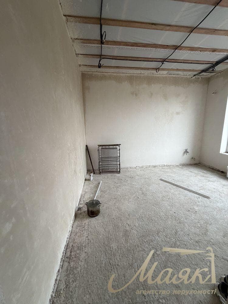 Продаж будинку (130 м²) на 8 сотках землі в с. Петропавлівське, Бориспільський район