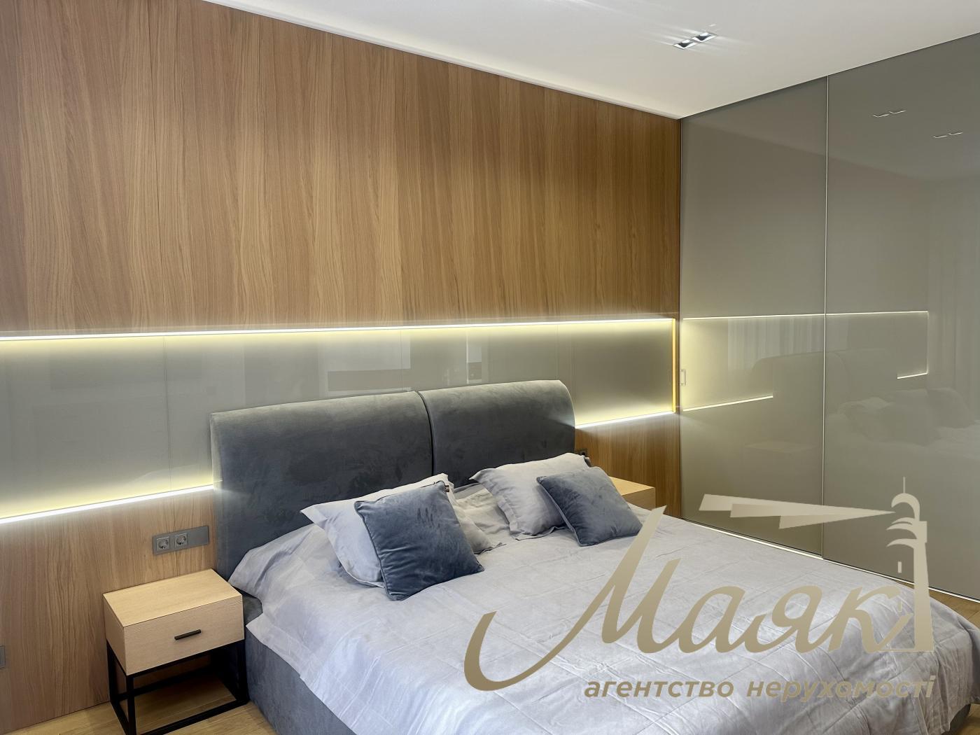 Оренда 3-кімнатної квартири (85м2) в ЖК Новопечерські Липки