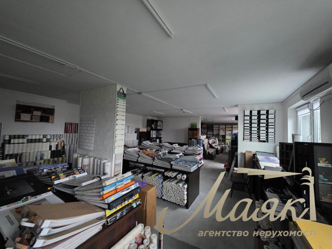 Commercial lease 112m2, Residential Complex Swan