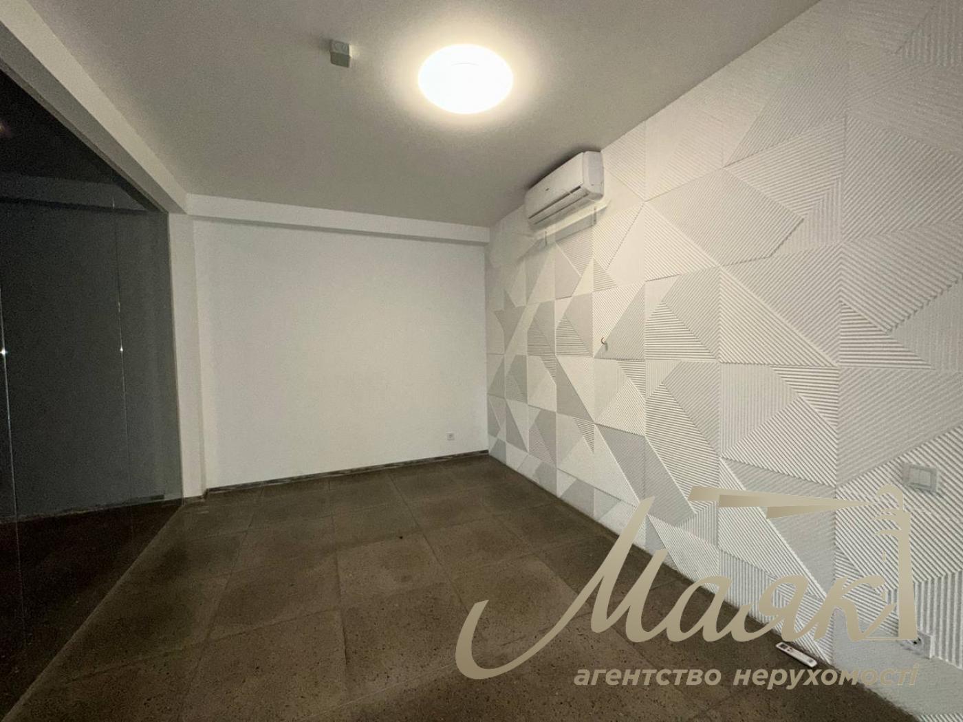 Sale of facade premises in residential complex French Quarter 2, Predslavinskaya St., Center, Kyiv