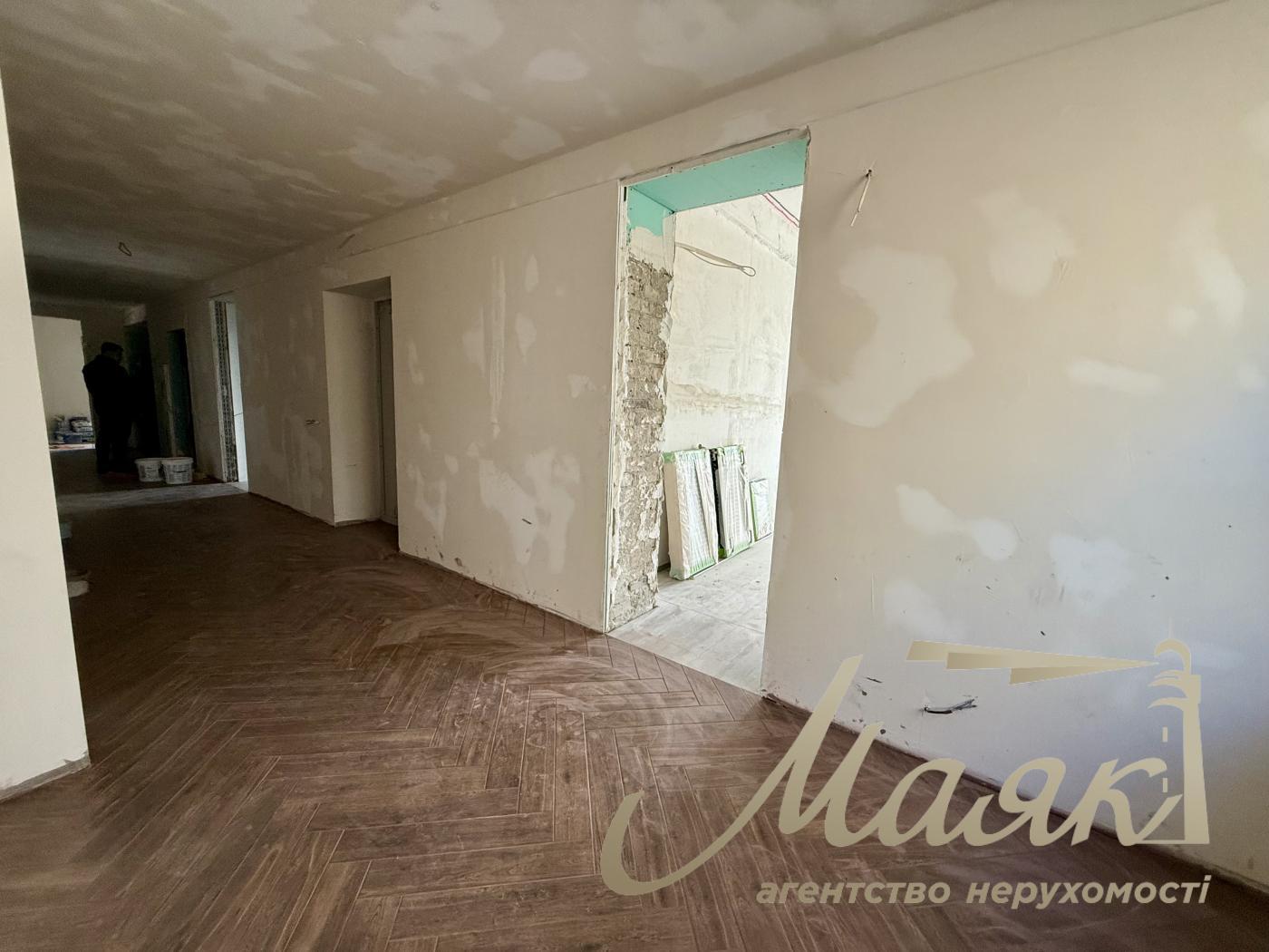 Оренда офісу 322м2 вул. Хрещатик, Центр, Київ