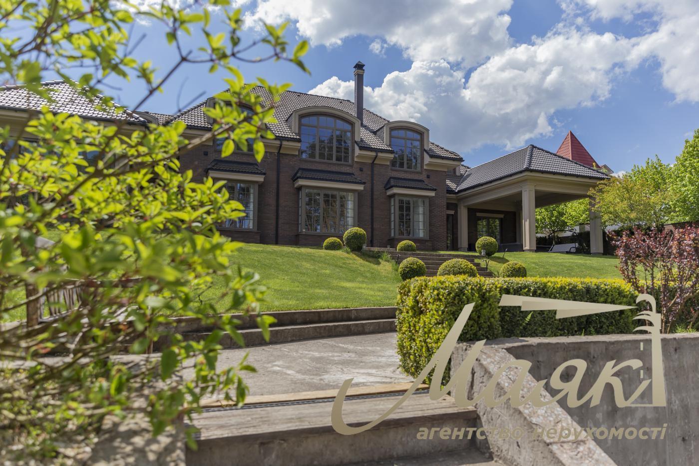 Продажа загородной резиденции в с.Капитановка, Киево-Святошинский р-н