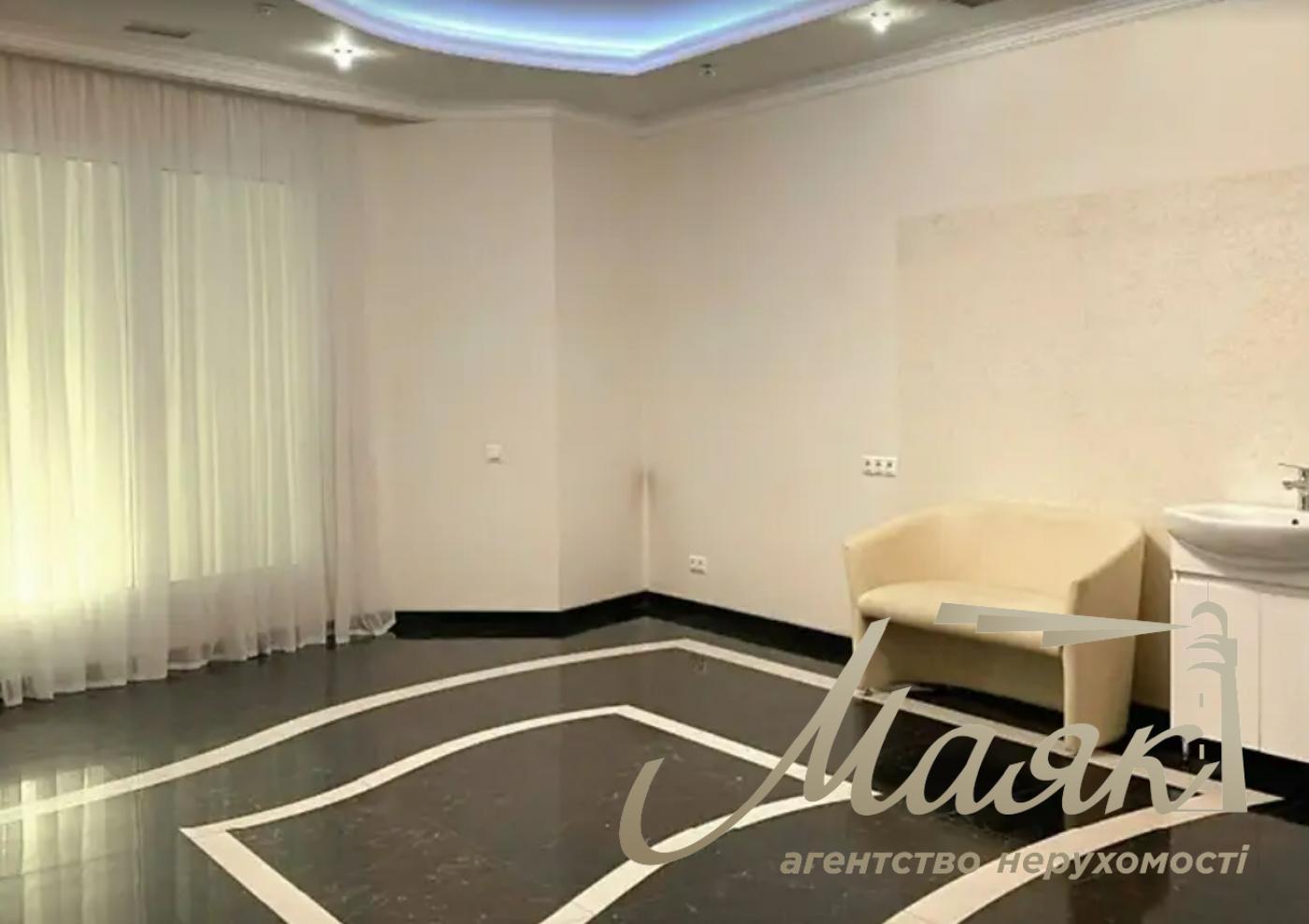 Аренда помещения 373 м2  Печерск  ул. Ольгинская, 6