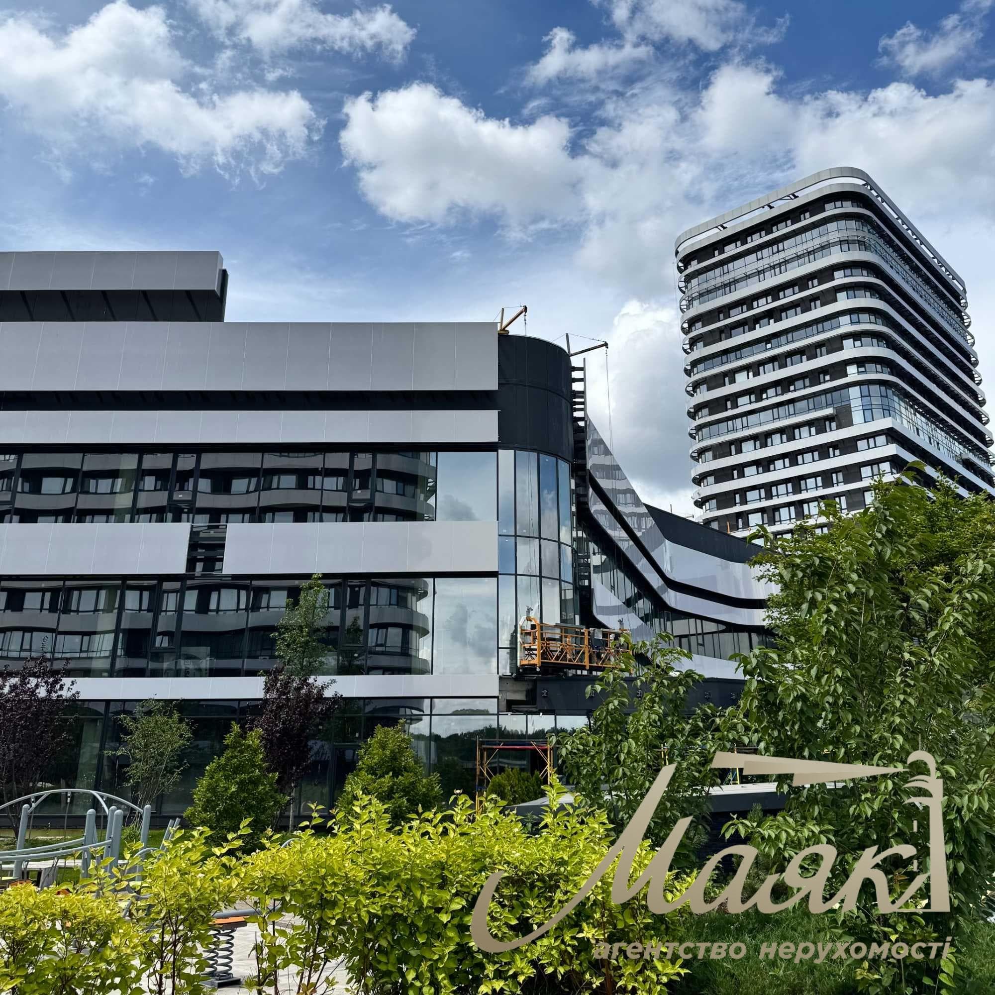 Office Space for Rent (6,397 m²) in the "White Lines" Business Center, 1 Vasilkovskaya St.