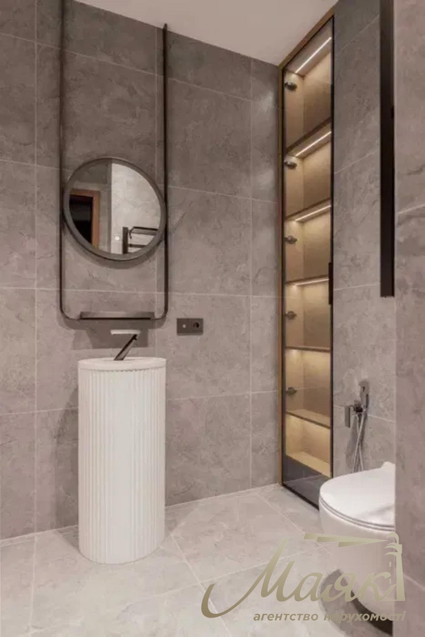 Rent a 3-bedroom apartment in the Taryan Towers residential complex named after John Paul II