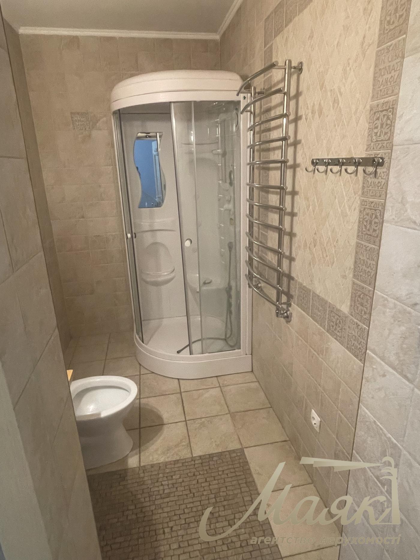 Оренда будинку Пуща Лісова, Мощун, закрите містечко з Лісом та Озером