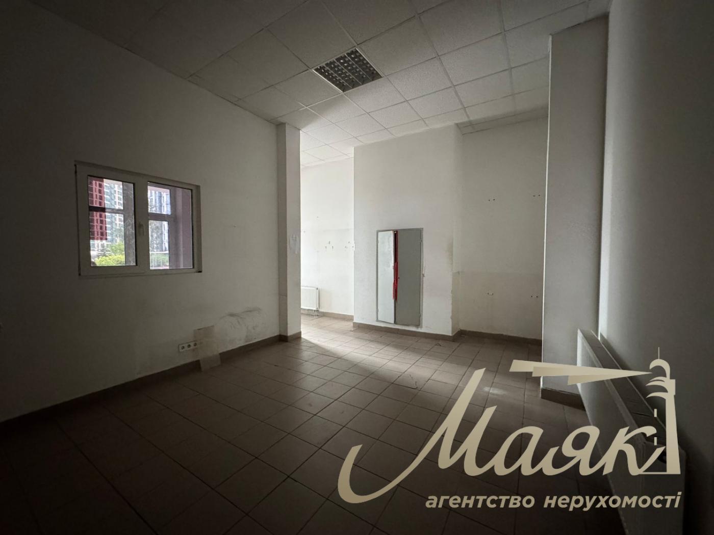 Продаж фасаду 151м2, Новопечерські Липки, Верхогляда, 20А