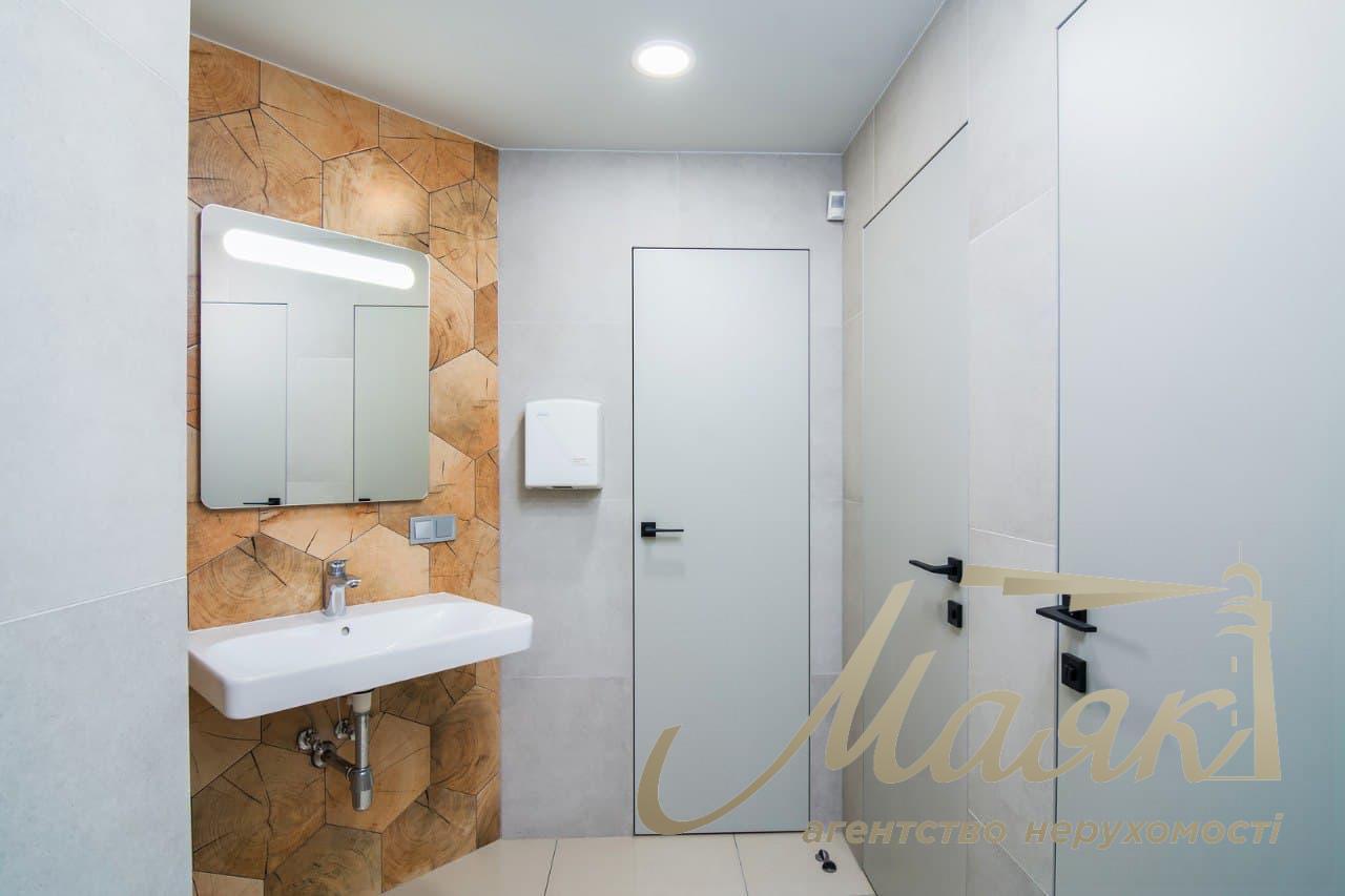 Оренда офісу, площа Спортивна, центр, Київ