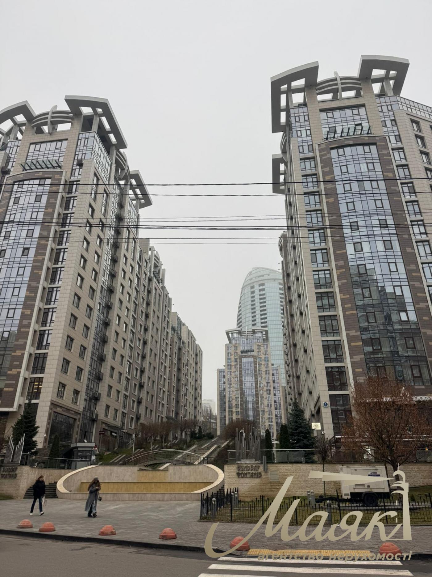 Продаж 2к квартири 71.7м2, ЖК Бульвар Фонтанів!