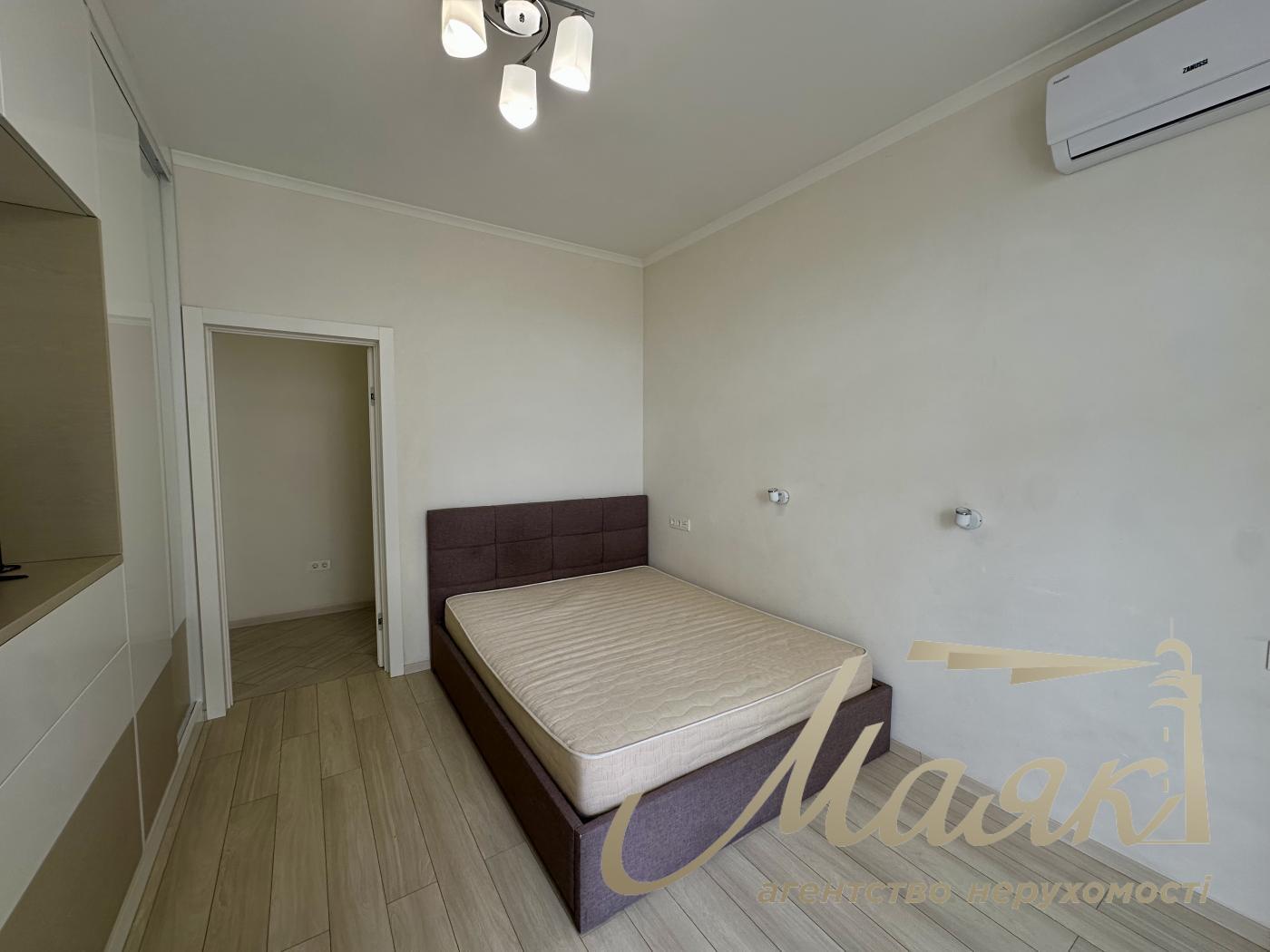 Оренда 2-кімнатної квартири (55м2) на пр-т. Каденюка 14