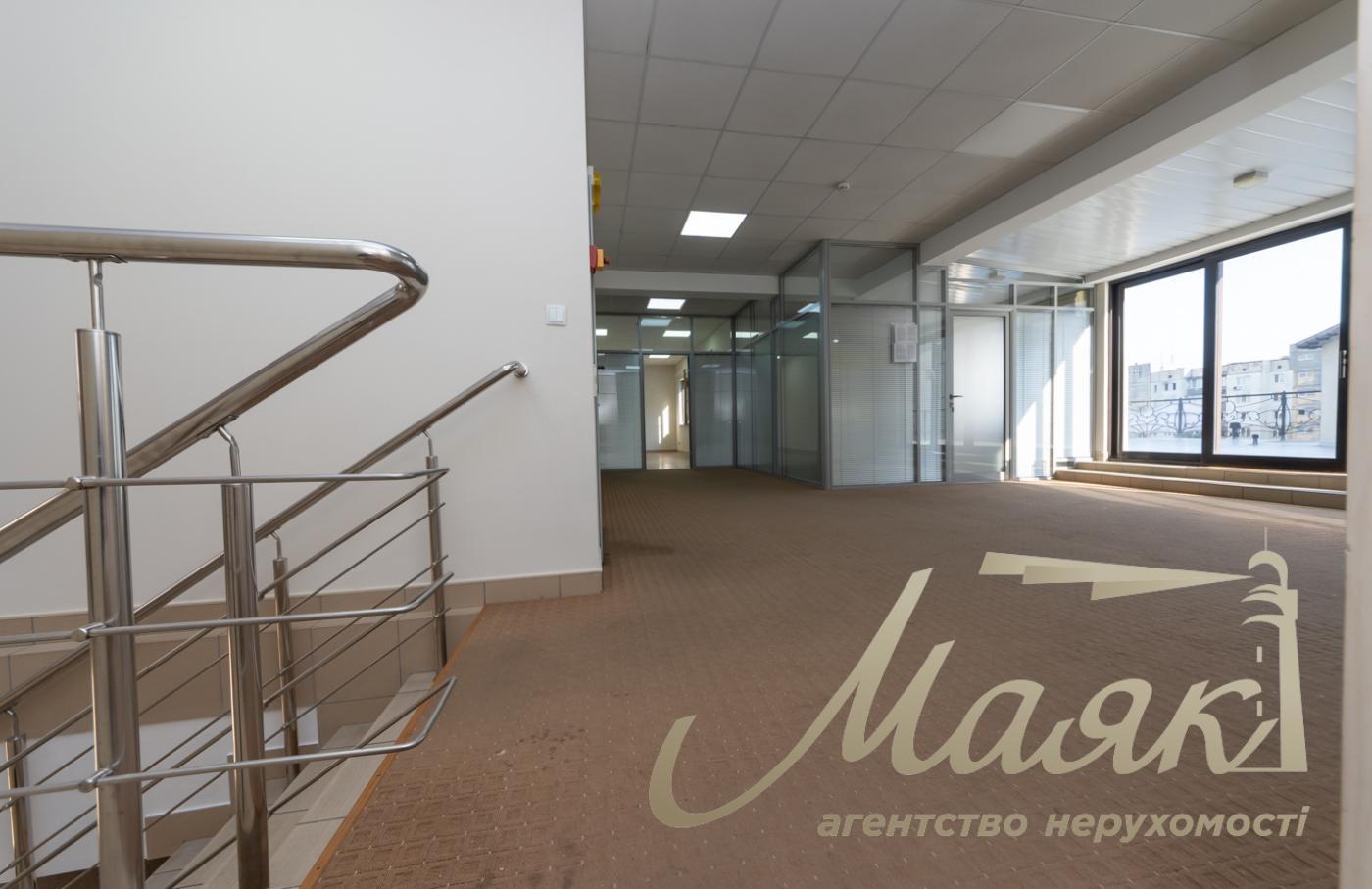 Аренда офиса 720м2 в БЦ Орловский, ул. Олешковская 8/1, Шеченковский район.