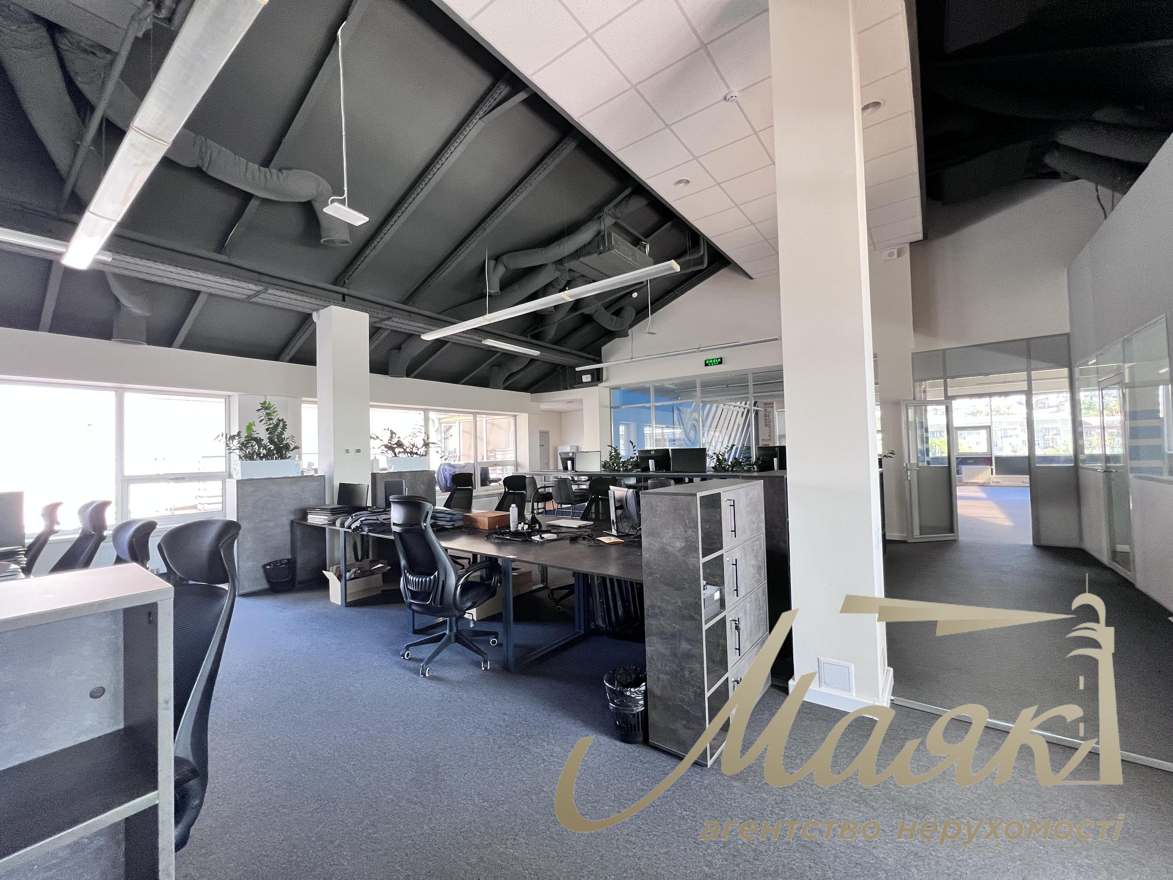 Аренда офиса 843м2, БЦ Европасаж, Центр