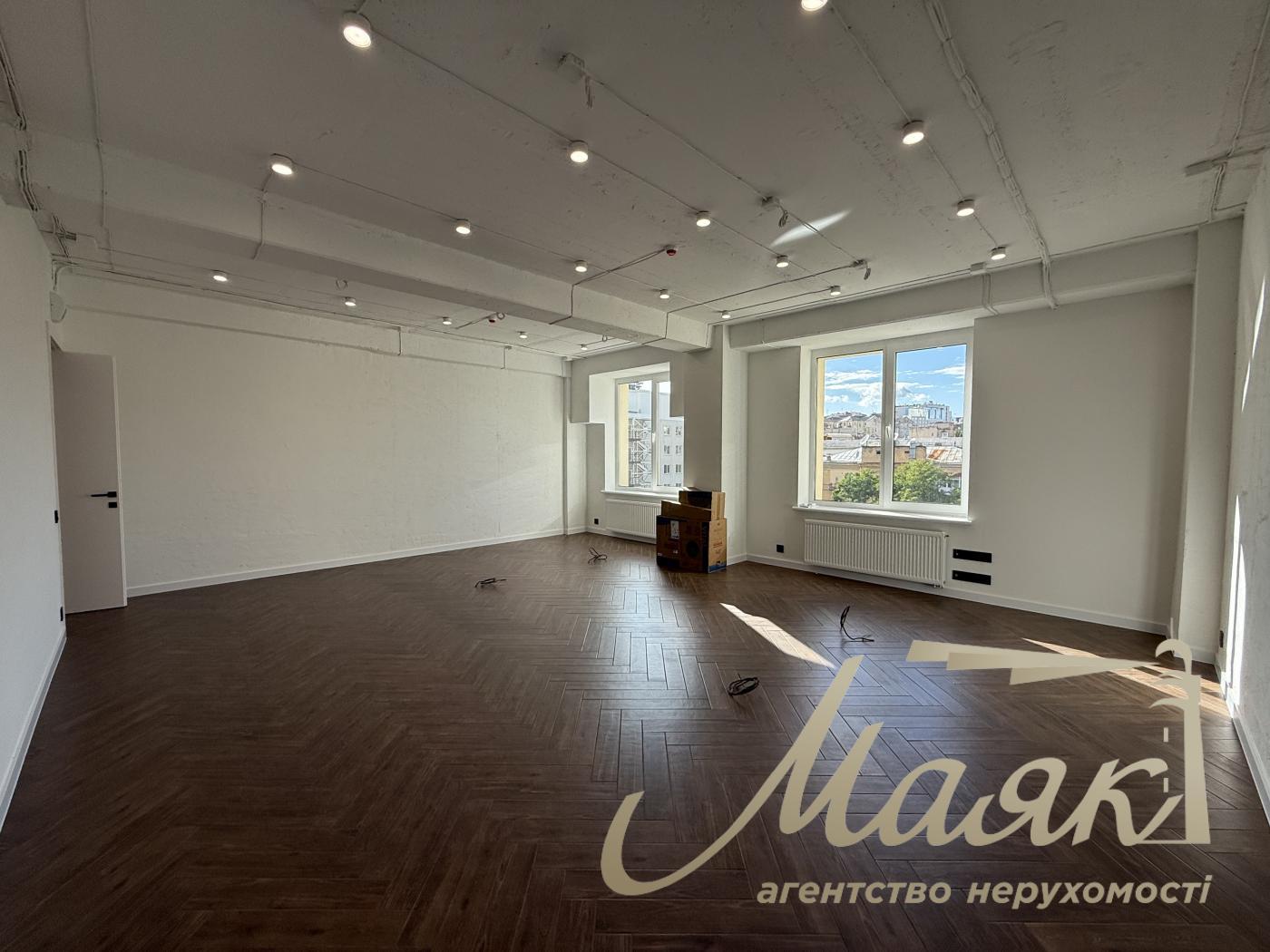 Оренда / Офіс / вул. Хрещатик, Центр, Київ